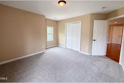 2720 Kinsley Place, Raleigh, NC 27616 - Photo 8