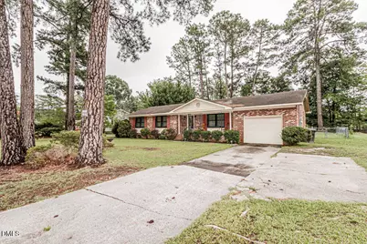 303 Hasting Street, Tarboro, NC 27886 - Photo 4