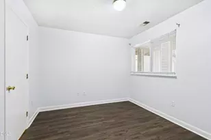 303 Smith Level Rd, Chapel Hill, NC 27516 - Photo 6