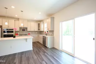 2734 Turner Pines Dr, Apex, NC 27562 - Photo 8