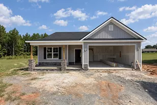 90 Laramie Ln, Selma, NC 27576 - Photo 2