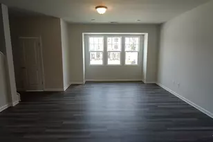 2943 Sunflower Rd, Apex, NC 27502 - Photo 6