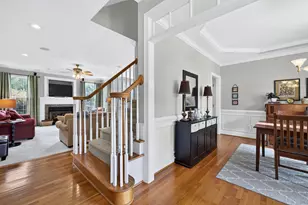 3024 Whitehart Ln, Raleigh, NC 27606 - Photo 4