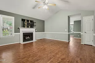 307 Gordon Farm Dr, Benson, NC 27504 - Photo 6