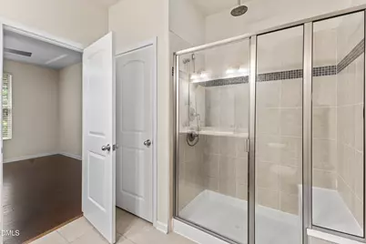 10017 Lynnberry Place, Raleigh, NC 27617 - Photo 18
