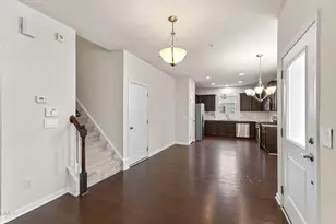 10017 Lynnberry Pl, Raleigh, NC 27617 - Photo 4