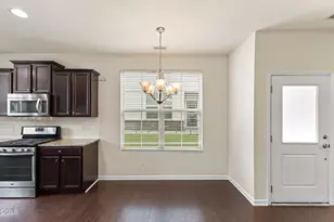 10017 Lynnberry Pl, Raleigh, NC 27617 - Photo 10