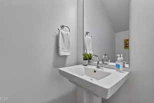 5631 Johnson Woods Ct, Raleigh, NC 27609 - Photo 20