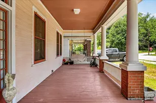 239 W Young Ave, Henderson, NC 27536 - Photo 2