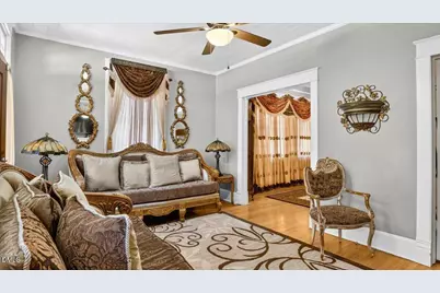 239 W Young Avenue, Henderson, NC 27536 - Photo 4