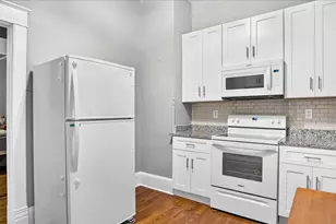 239 W Young Ave, Henderson, NC 27536 - Photo 10