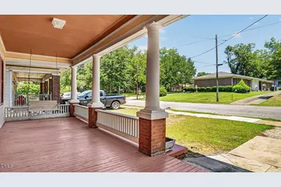 239 W Young Avenue, Henderson, NC 27536 - Photo 36
