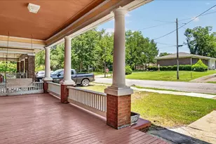239 W Young Ave, Henderson, NC 27536 - Photo 36