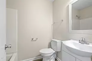 1218 Southwood Dr, Fayetteville, NC 28304 - Photo 6