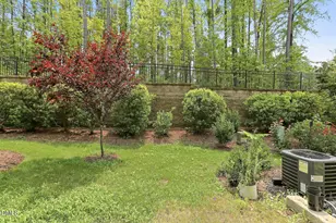 6805 Doddridge Ln, Cary, NC 27519 - Photo 44