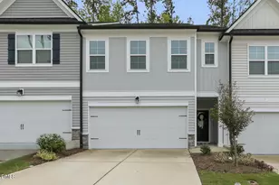 6805 Doddridge Ln, Cary, NC 27519 - Photo 2