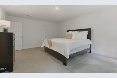 6805 Doddridge Lane, Cary, NC 27519 - Photo 30