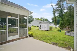 213 Massengill St, Four Oaks, NC 27524 - Photo 28