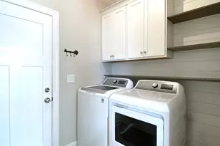 213 Massengill St, Four Oaks, NC 27524 - Photo 26