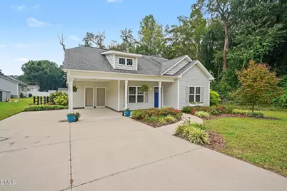 213 Massengill Street, Four Oaks, NC 27524 - Photo 4