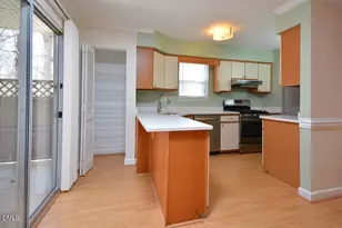 425 Summerwalk Cir, Chapel Hill, NC 27517 - Photo 16