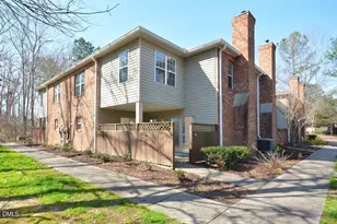 425 Summerwalk Cir, Chapel Hill, NC 27517 - Photo 1