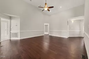 201 N Herring St, Pine Level, NC 27568 - Photo 2