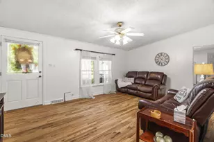 111 Cockrell Ave, Kenly, NC 27542 - Photo 10