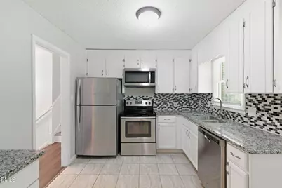 3113 Comstock Road, Raleigh, NC 27604 - Photo 6