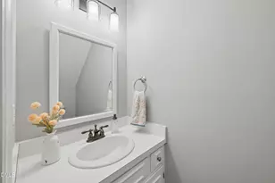408 Lafayette Dr, Hillsborough, NC 27278 - Photo 14