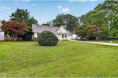 113 S Buttress Drive, Fuquay-Varina, NC 27526 - Photo 38