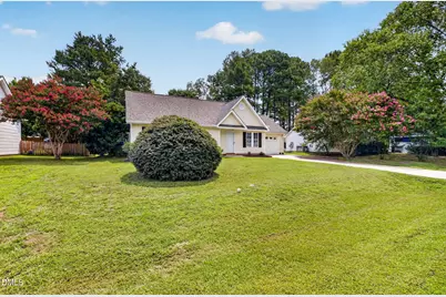 113 S Buttress Drive, Fuquay-Varina, NC 27526 - Photo 6