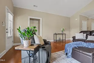 762 Arrowhead Lake Ct, Fuquay Varina, NC 27526 - Photo 6