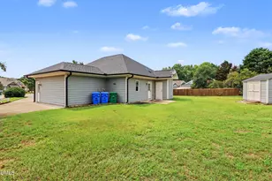 762 Arrowhead Lake Ct, Fuquay Varina, NC 27526 - Photo 24