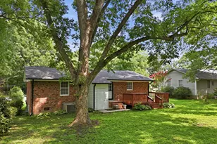 303 Sunset Ave, Oxford, NC 27565 - Photo 10