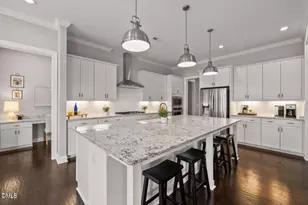 208 Cedar Wren Ln, Holly Springs, NC 27540 - Photo 10