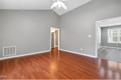 130 Walton Circle, Benson, NC 27504 - Photo 8