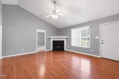 130 Walton Circle, Benson, NC 27504 - Photo 6