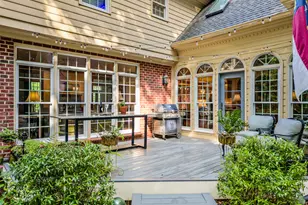 320 Lochside Dr, Cary, NC 27518 - Photo 52