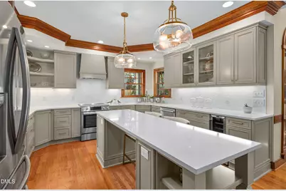 320 Lochside Drive, Cary, NC 27518 - Photo 2