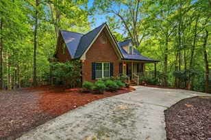 2001 Dove Ln, Clayton, NC 27527 - Photo 2