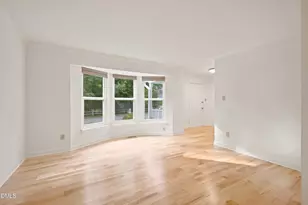 4300 Hickory Ridge Dr, Raleigh, NC 27609 - Photo 10