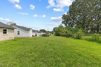 805 E Highland Avenue, Rocky Mount, NC 27801 - Photo 26