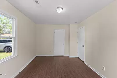 805 E Highland Avenue, Rocky Mount, NC 27801 - Photo 16