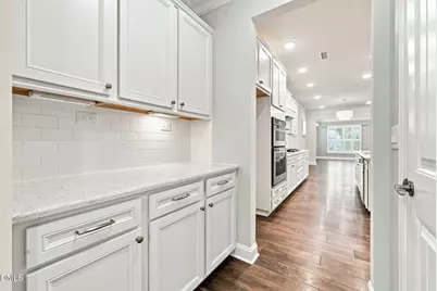125 Oakmere Drive, Cary, NC 27513 - Photo 10