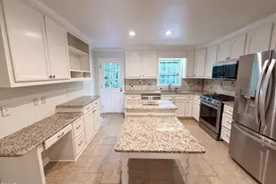 204 Boulder Bluff Trail, Chapel Hill, NC 27516 - Photo 2