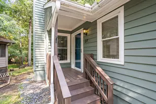 27 Clover Dr, Chapel Hill, NC 27517 - Photo 2