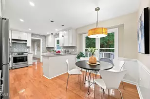 2461 Sedgefield Dr, Chapel Hill, NC 27514 - Photo 12