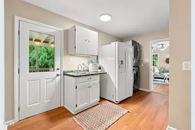 2461 Sedgefield Drive, Chapel Hill, NC 27514 - Photo 18
