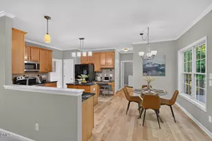 115 Camille Ct, Chapel Hill, NC 27516 - Photo 18